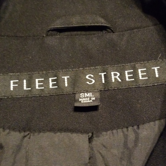 Lightweight short trenchcoat - Picture 2 of 6